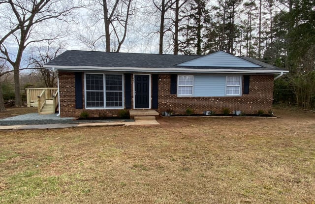 1224 Tucker St - 1224 Tucker Street, Burlington, NC 27215