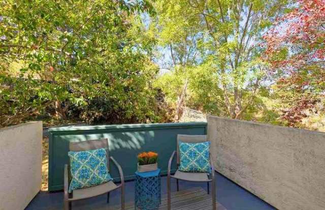1739 Dalessi Drive Gallery 3