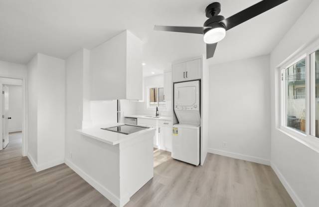 3444 E Wilton St photos photos