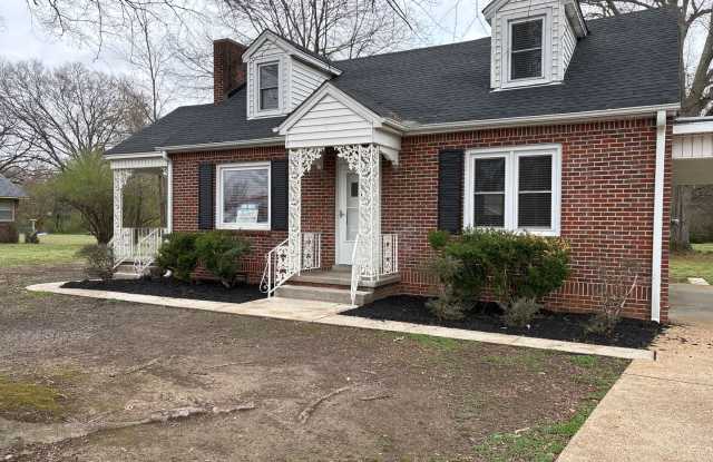 4 Bedroom House / South Jackson photos photos