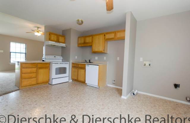 Nice and affordable 3 bedroom 2 bath home COMING SOON! Gallery 4