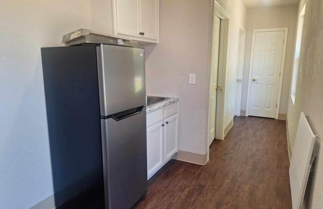 306 Hornbeck Ave photos photos