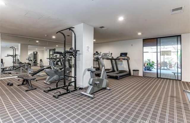 625 South Berendo Street - 625 South Berendo Street, Los Angeles, CA 90010