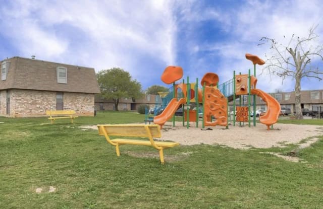 Madison on Dietrich - 4619 Dietrich Road, San Antonio, TX 78219