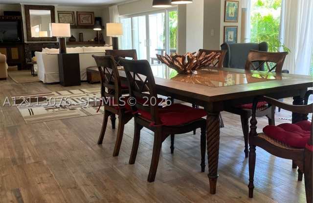 254 Sea View Dr Gallery 1