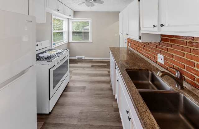 Renovated 2BR, 1BA Home for Lease in Warren! - 11084 Packard Avenue, Warren, MI 48089