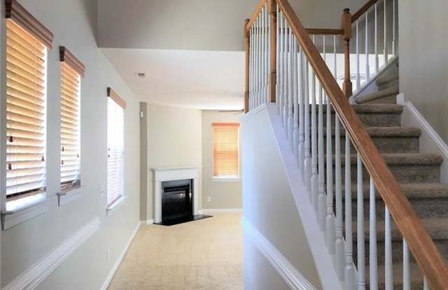12140 Red Rust Lane Gallery 2