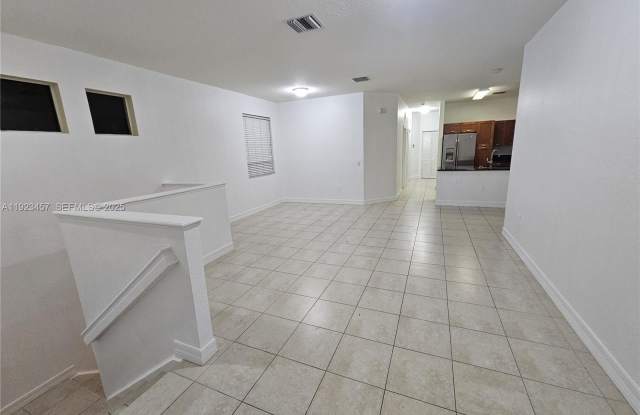 44 SE Sedona Cir photos photos