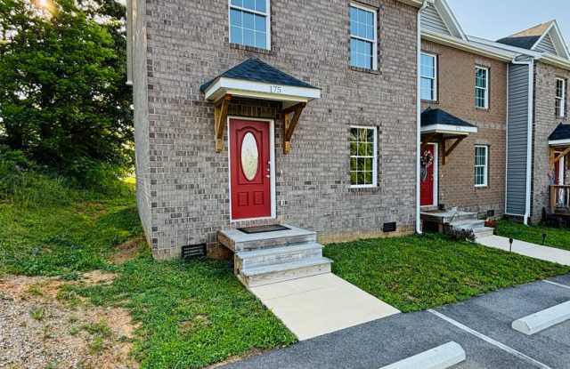 3 Bedroom, 2.5 Bath Townhouse photos photos