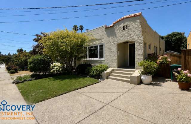 Stylish and Sophisticated Bungalow off Piedmont Avenue photos photos Stylish and Sophisticated Bungalow off Piedmont Avenue photos photos