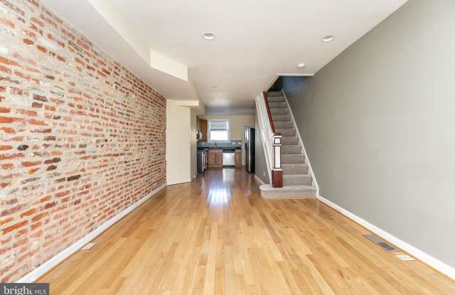 125 N GLOVER STREET Gallery 4