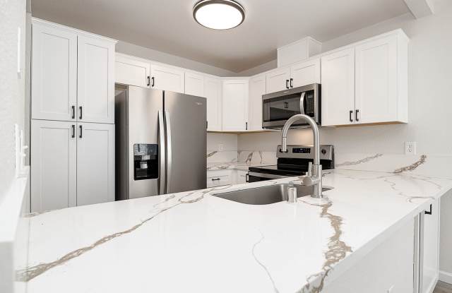 Newly remodeled upstairs condo in gated community! photos photos Newly remodeled upstairs condo in gated community! photos photos