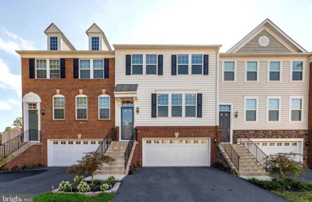 16603 DANRIDGE MANOR DRIVE - 16603 Danridge Manor Drive, Neabsco, VA 22191