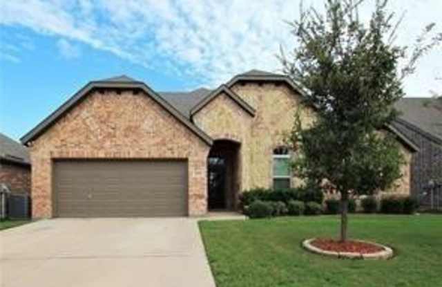 1683 St Croix Street - 1683 St Croix Street, Burleson, TX 76028