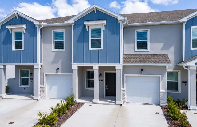 Property Description – 2456 Skyline Loop Townhouse at WestView Gallery 3