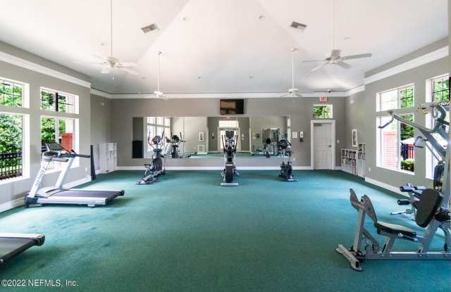 901 CAVANAUGH DR Gallery 2