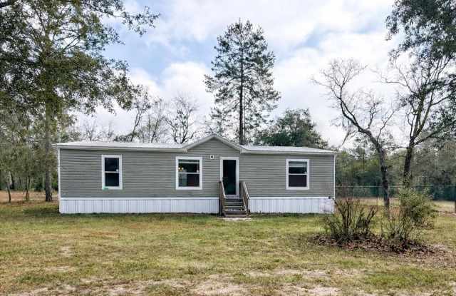 932 Se 40 Th Place - 932 Southeast 40th Place, Bradford County, FL 32656
