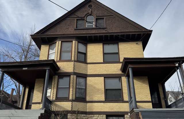 2241 Burnet Avenue photos photos