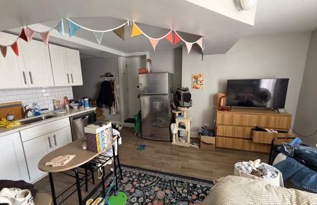 820-826 W. Cuyler photos photos