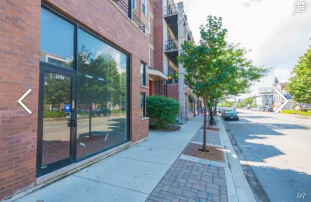 1927 W. Irving Park Rd. - Storefront, Unit 1 Gallery 3