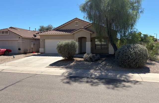 Spacious Single-Level in San Tan Heights with Dual Living Spaces! Gallery 1