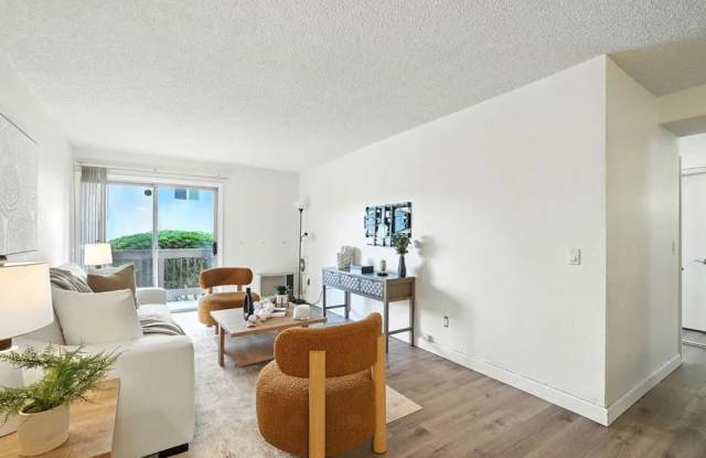 6171 Rancho Mission Rd Unit 103 Gallery 4