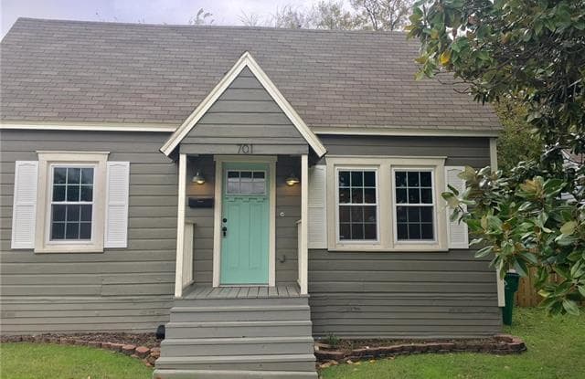 701 N Kentucky Street - 701 South Kentucky Street, McKinney, TX 75069