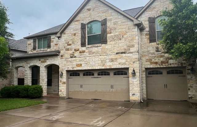 Grand 4 Bedroom in Tera Vista Neighborhood photos photos