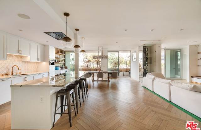 Glen Towers - 1333 South Beverly Glen Boulevard, Los Angeles, CA 90024
