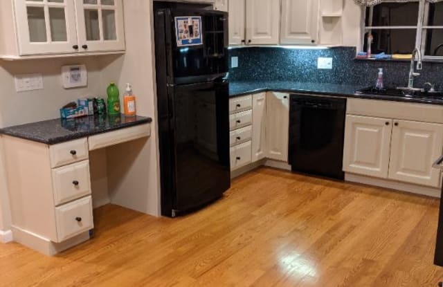 3190 Geoffrey Dr - 3190 Geoffrey Drive, San Bruno, CA 94066