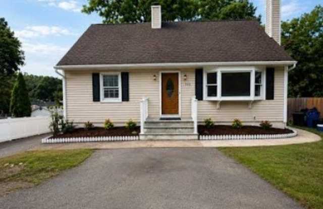 533 Ramapo Valley Rd Gallery 1