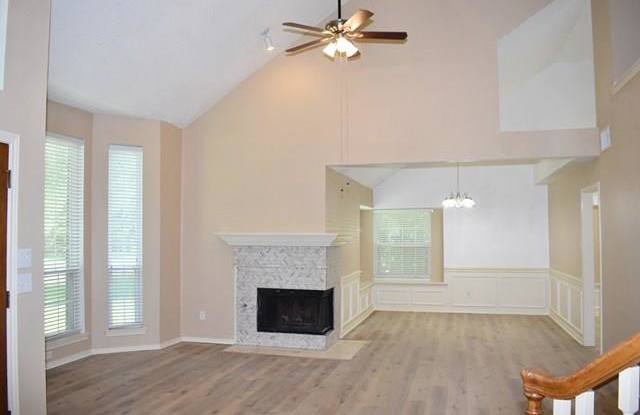 1602 Tealwood Court Gallery 4