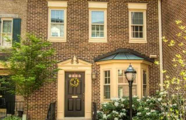 4433 WESTOVER PLACE NW - 4433 Westover Place Northwest, Washington, DC 20016