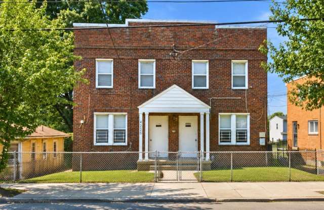 4223 EADS Street NE photos photos
