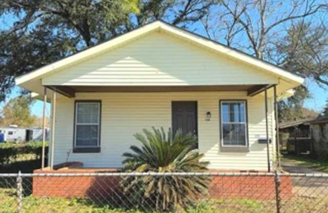 4305 Grandberry, Beaumont, TX 77705 - 4305 Grandberry Avenue, Beaumont, TX 77705