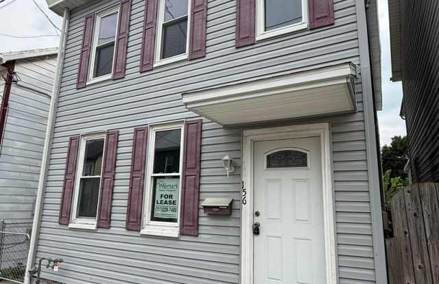 3 Bedroom 3 bathroom - Single family Home in Carlisle Gallery 1