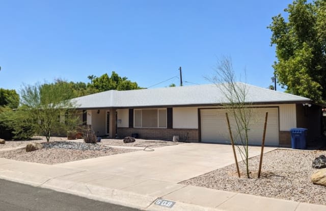608 East Erie Drive - 608 East Erie Drive, Tempe, AZ 85282
