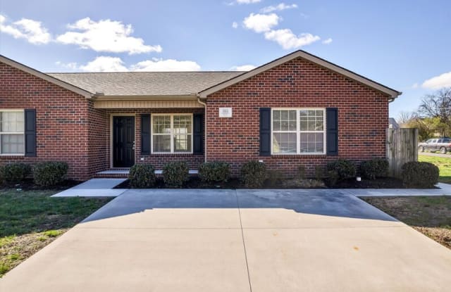 555 S. Old Sevierville Pike - Unit 2 photos photos