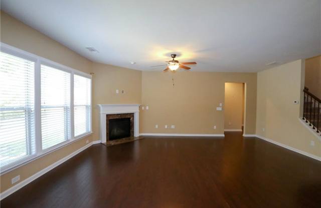 2270 NORTHMONT Parkway Gallery 3