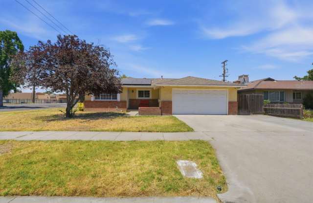 2519 E Buckingham Way Gallery 2