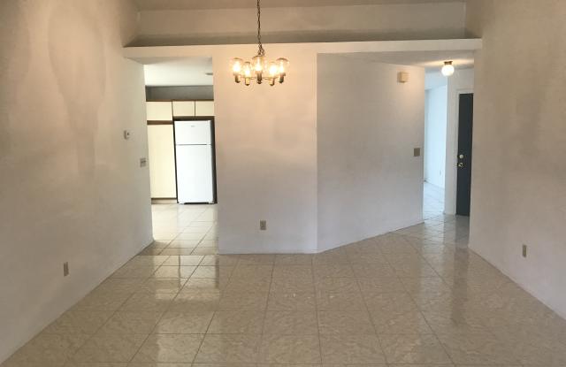 107 Coralwood Cir Gallery 4