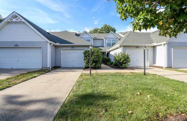 7576 Lake Pointe Gallery 2