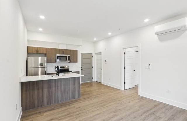6155 Ridge Avenue - 303 Gallery 2
