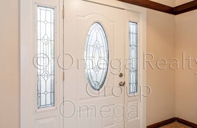 1700 Serene Cir Gallery 3