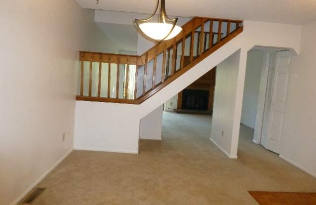 4662 South Fraser Circle Gallery 3