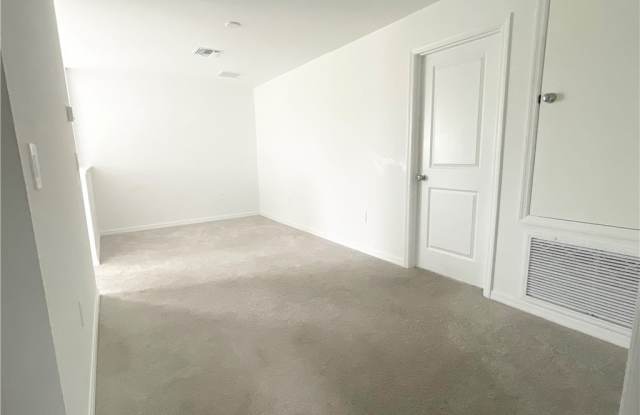 19750 Garden Ridge Court Gallery 3
