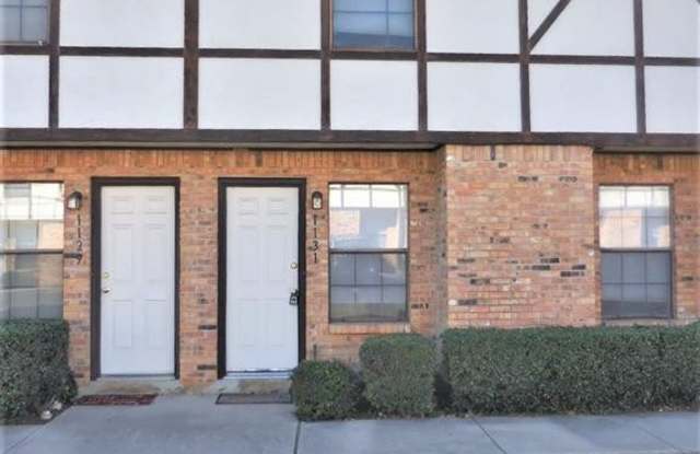 1131 Dallas Drive - 1131 Dallas Drive, Denton, TX 76205