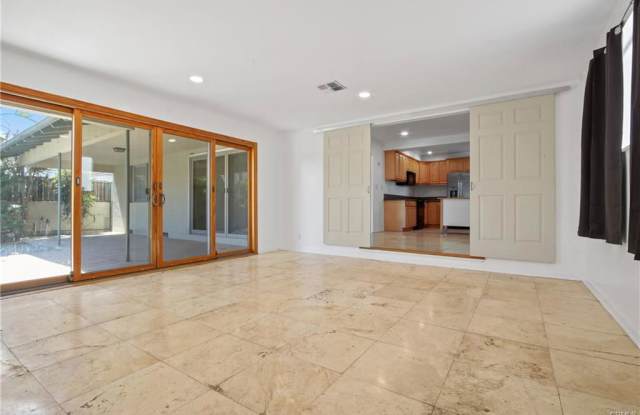 510 South Sparks Street photos photos