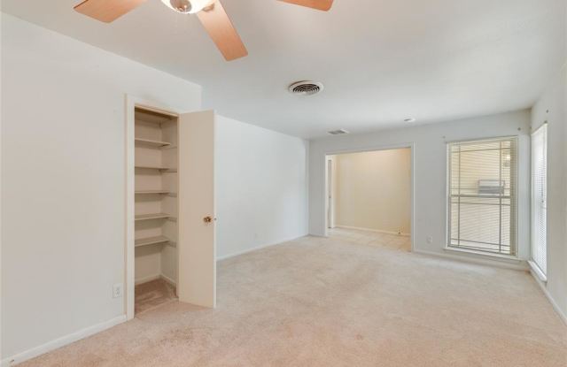 9323 Meadowcroft Drive Gallery 4