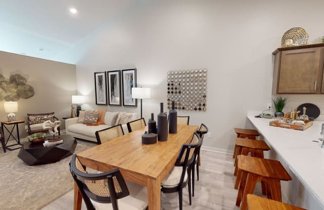 Insignia Apartments Gallery 4